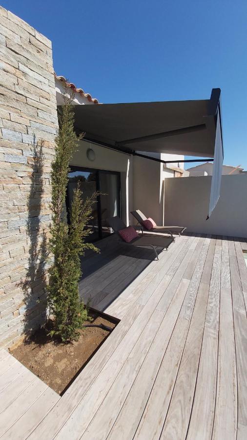 Villa Home Holiday A Cala Rossa Lecci Eksteriør billede