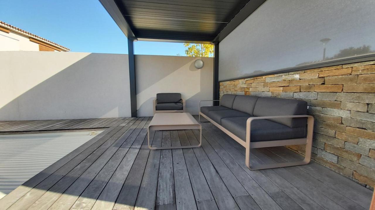 Villa Home Holiday A Cala Rossa Lecci Eksteriør billede